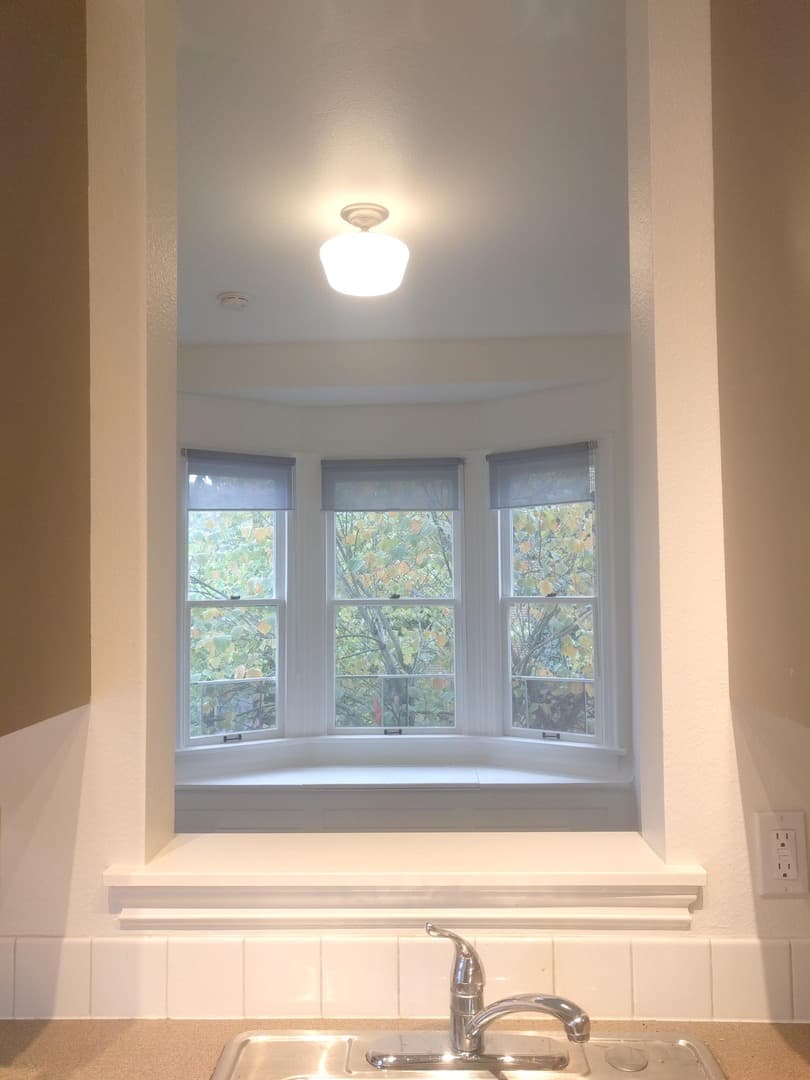 Seattle Apartment: 1420 Belmont Ave
