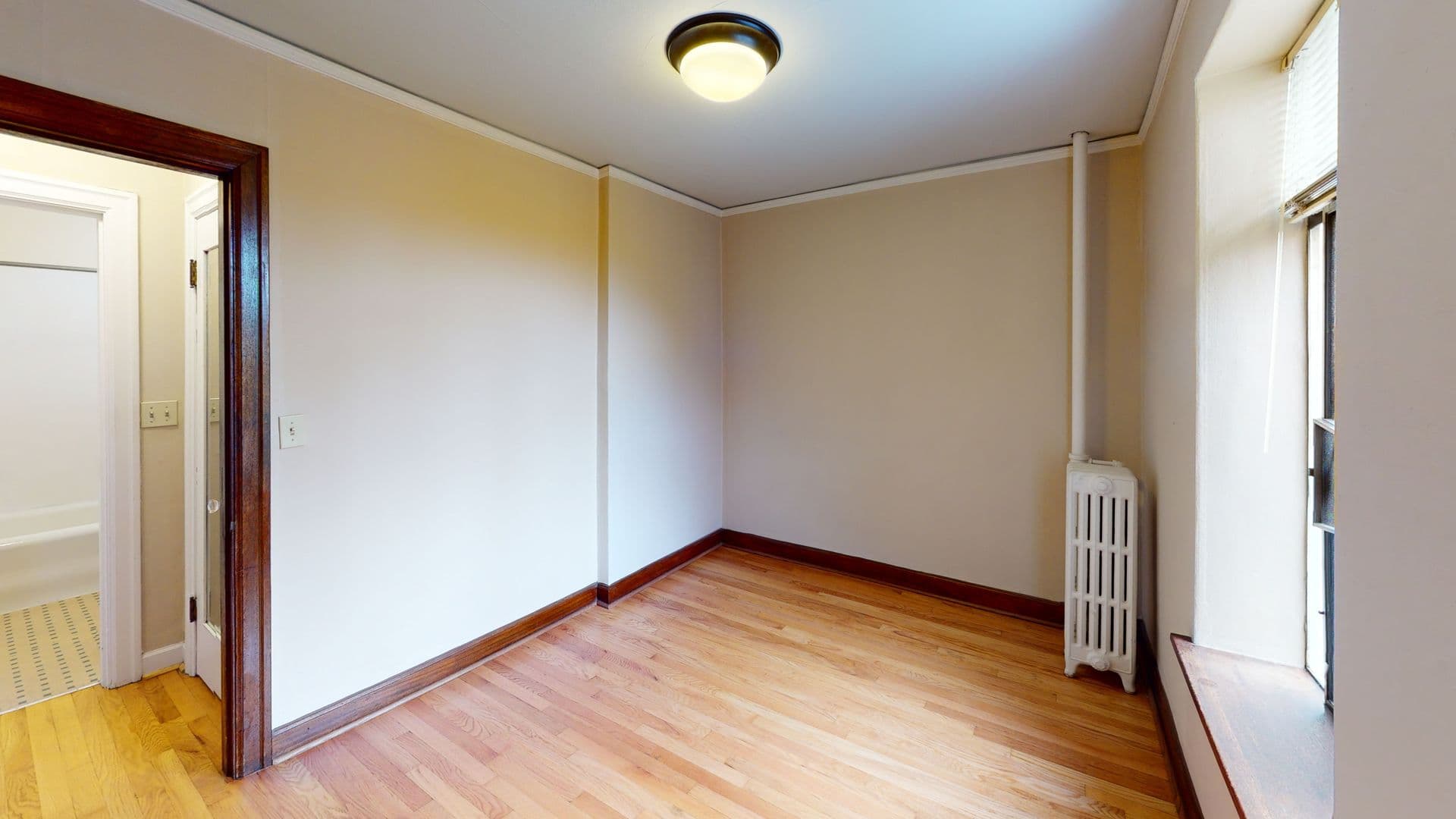 Seattle Apartment: 505 Boylston Ave E