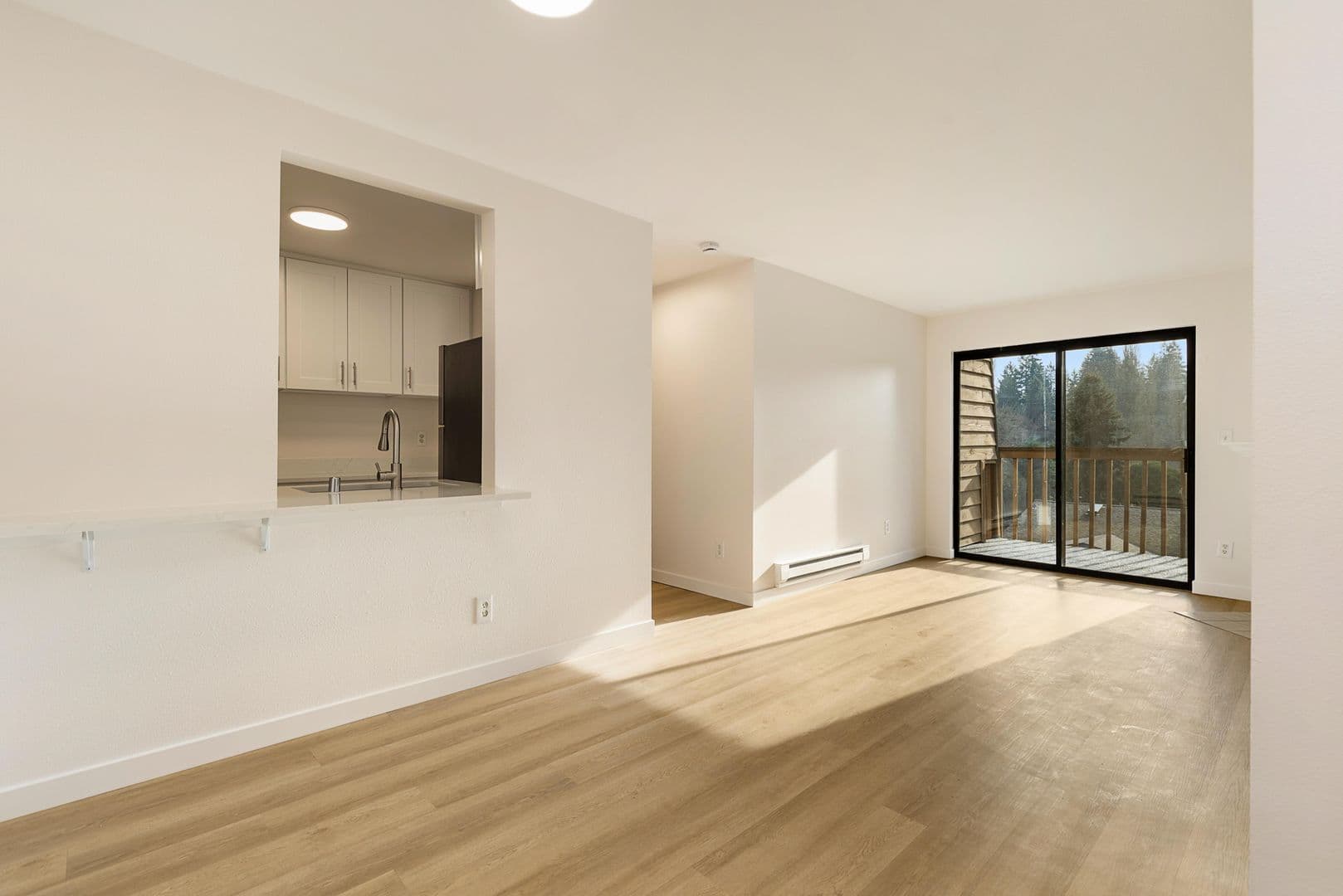 Seattle Apartment: 1203 NE 135th St