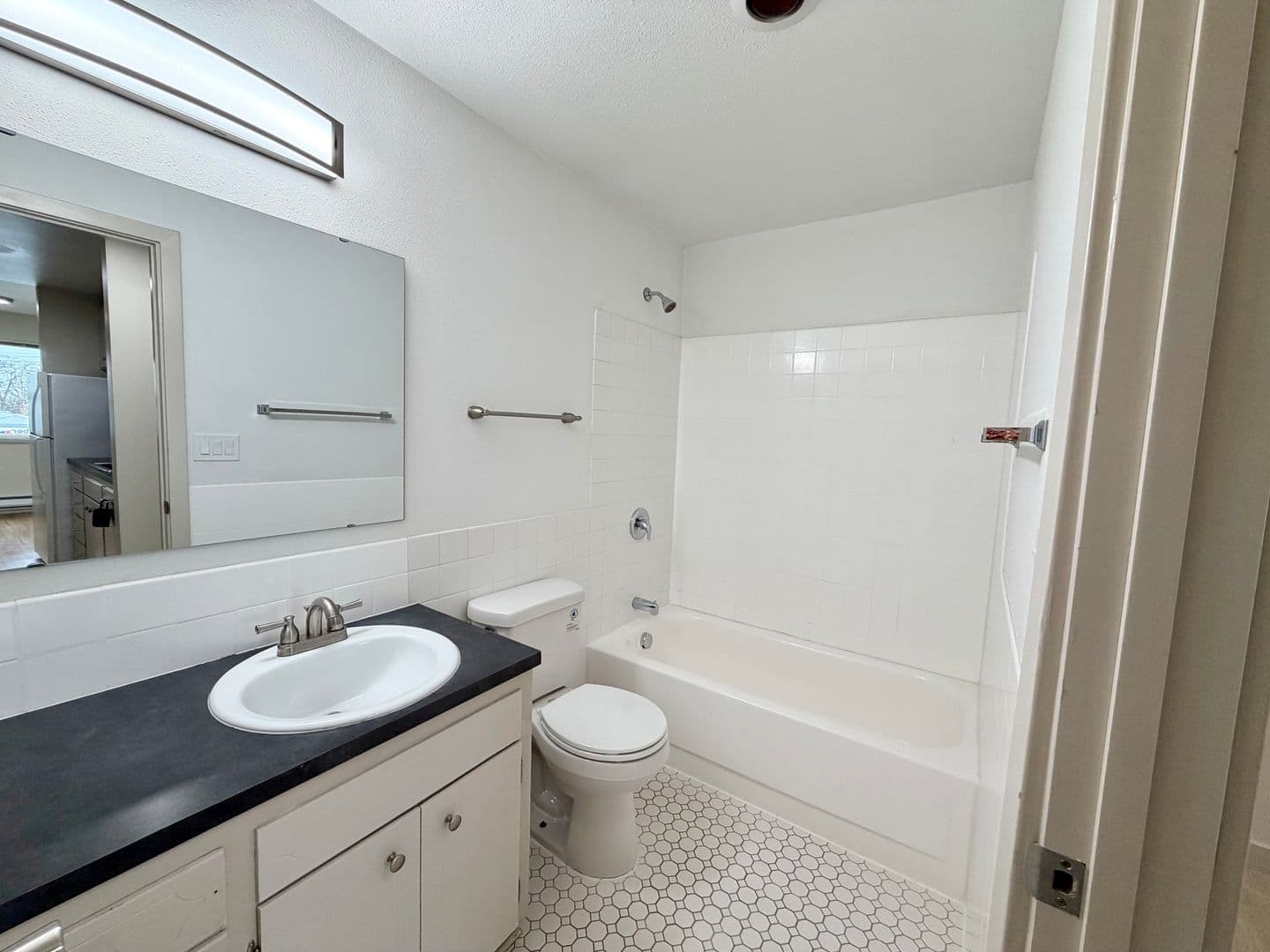 Seattle Apartment: 1653 21st Ave