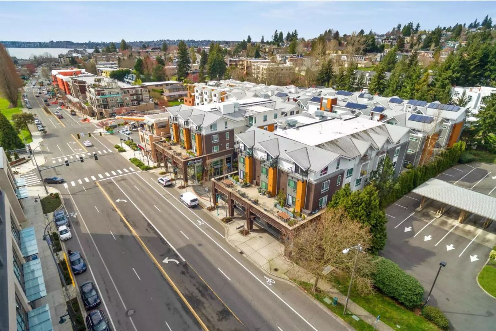 Kirkland Apartment: 450 Central Way