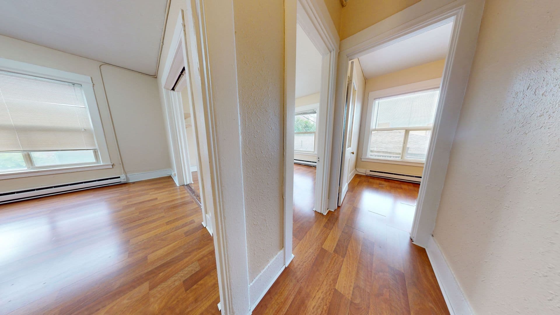 Seattle Apartment: 317 Harvard Ave E