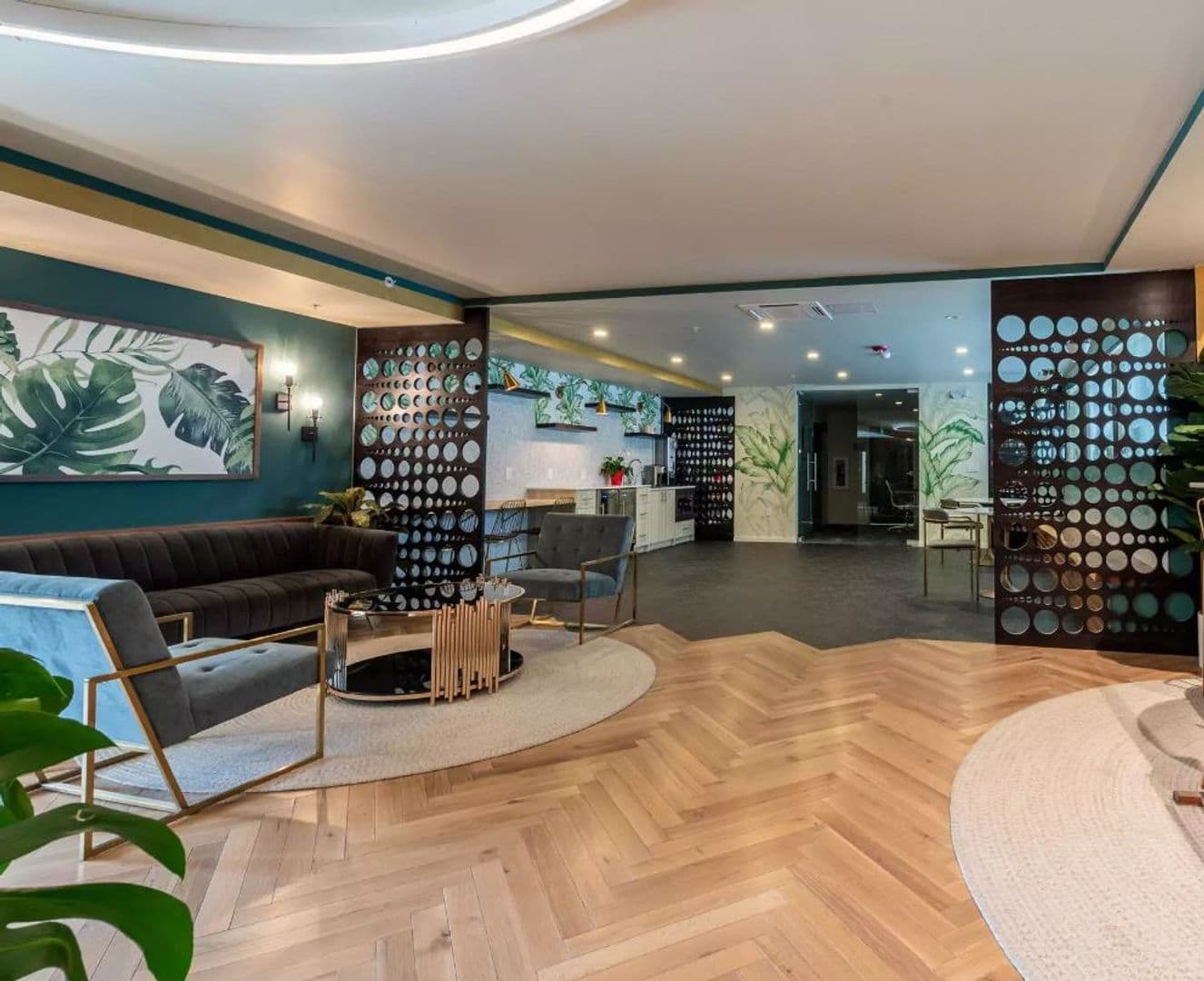 Kirkland Apartment: 330 4th ST