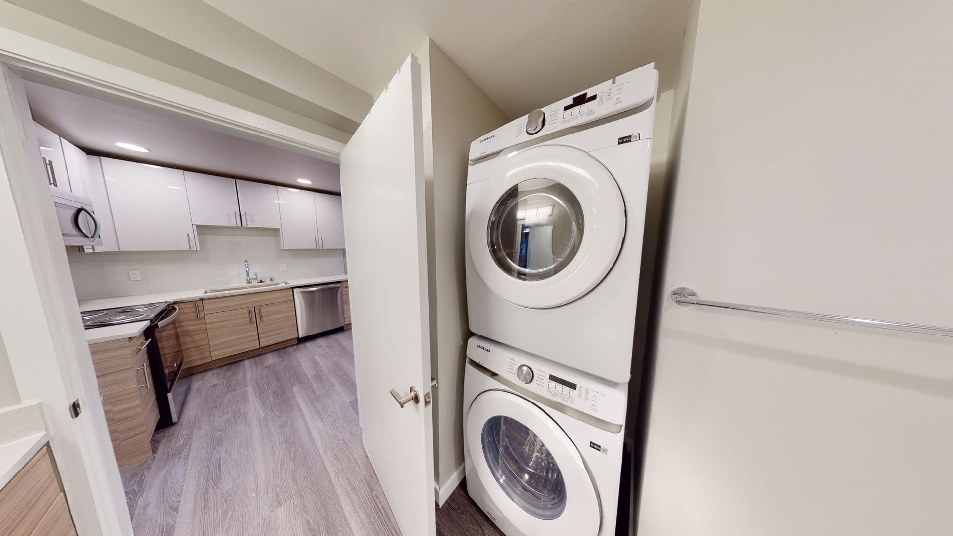 Seattle Apartment: 1901 E Fir St