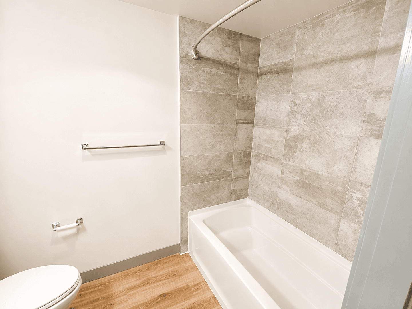 Seattle Apartment: 6301 15th Ave NW