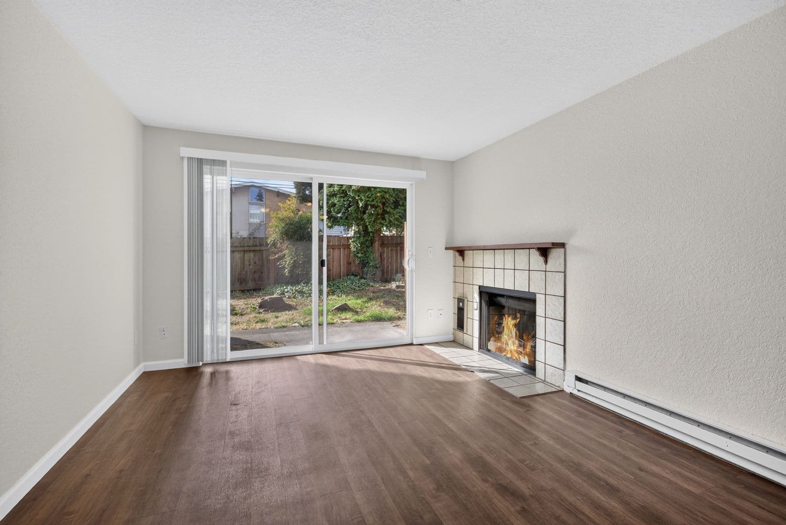 Seattle Apartment: 912 N 96th St