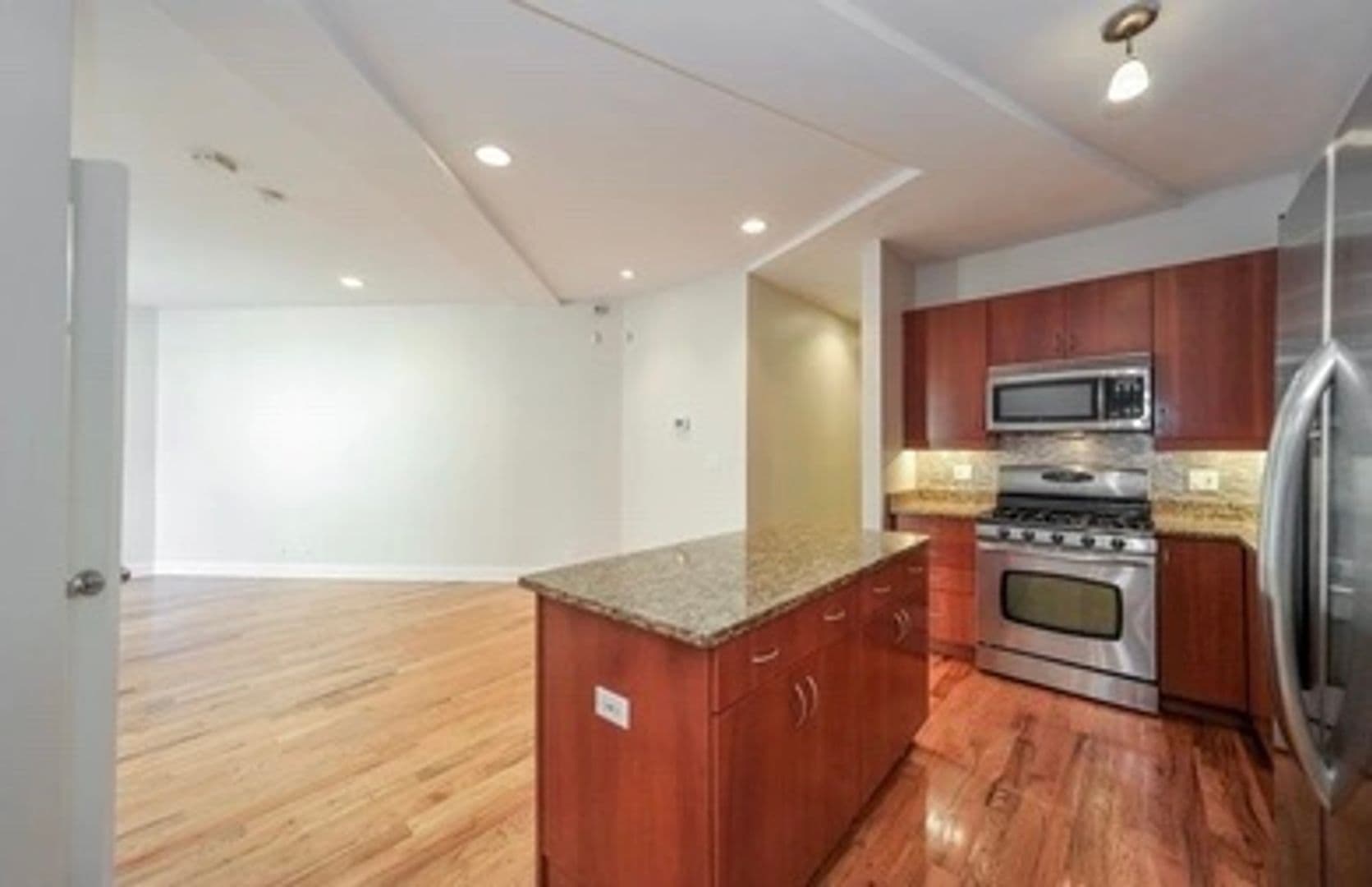 Chicago Condo: 4616 N Kenmore Ave