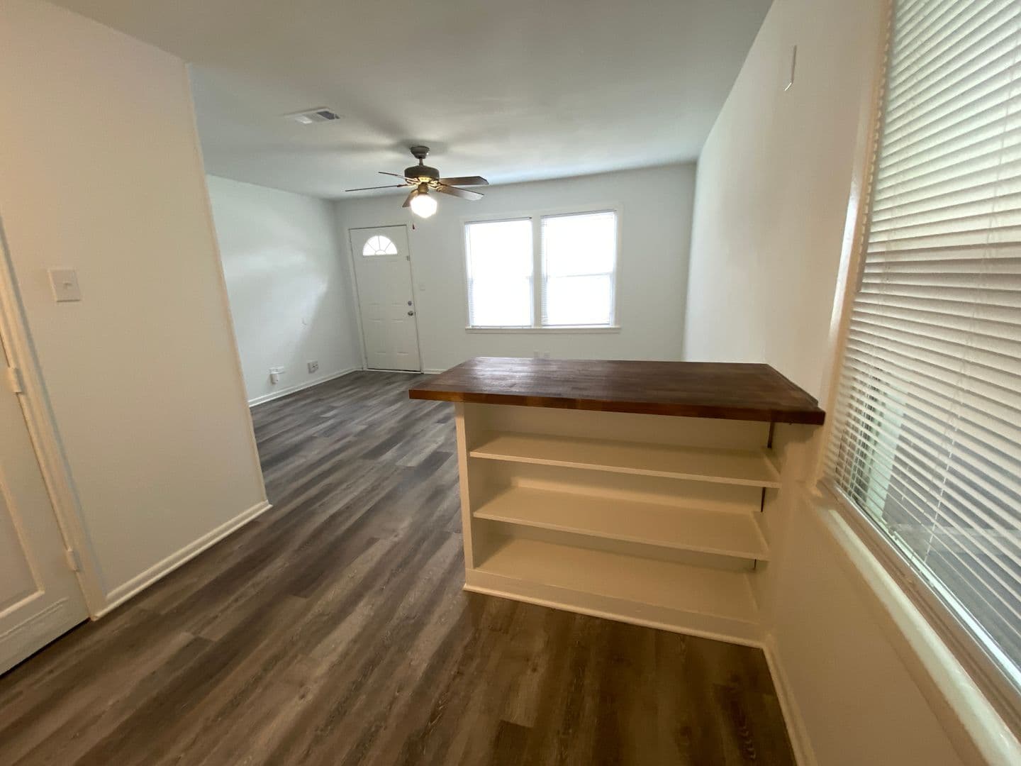 Hurst House: 425 Wanda Way