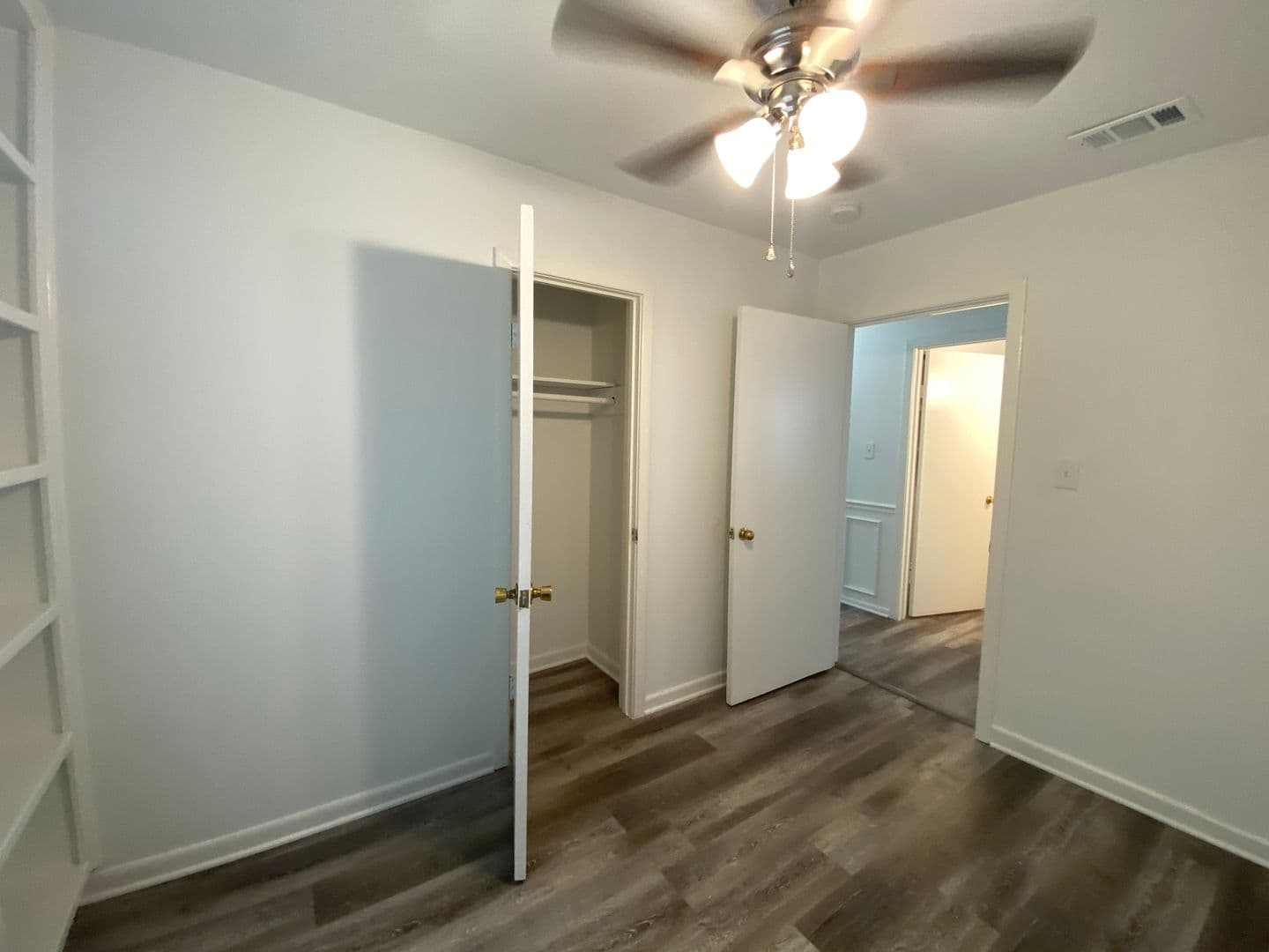 Hurst House: 425 Wanda Way