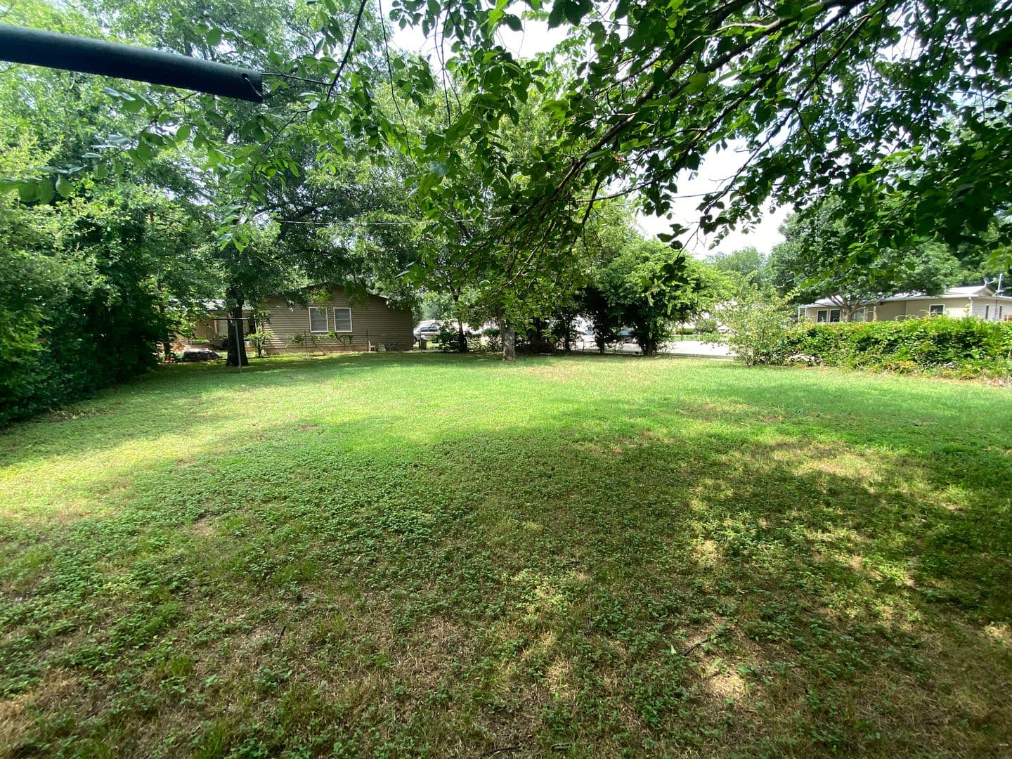 Hurst House: 425 Wanda Way