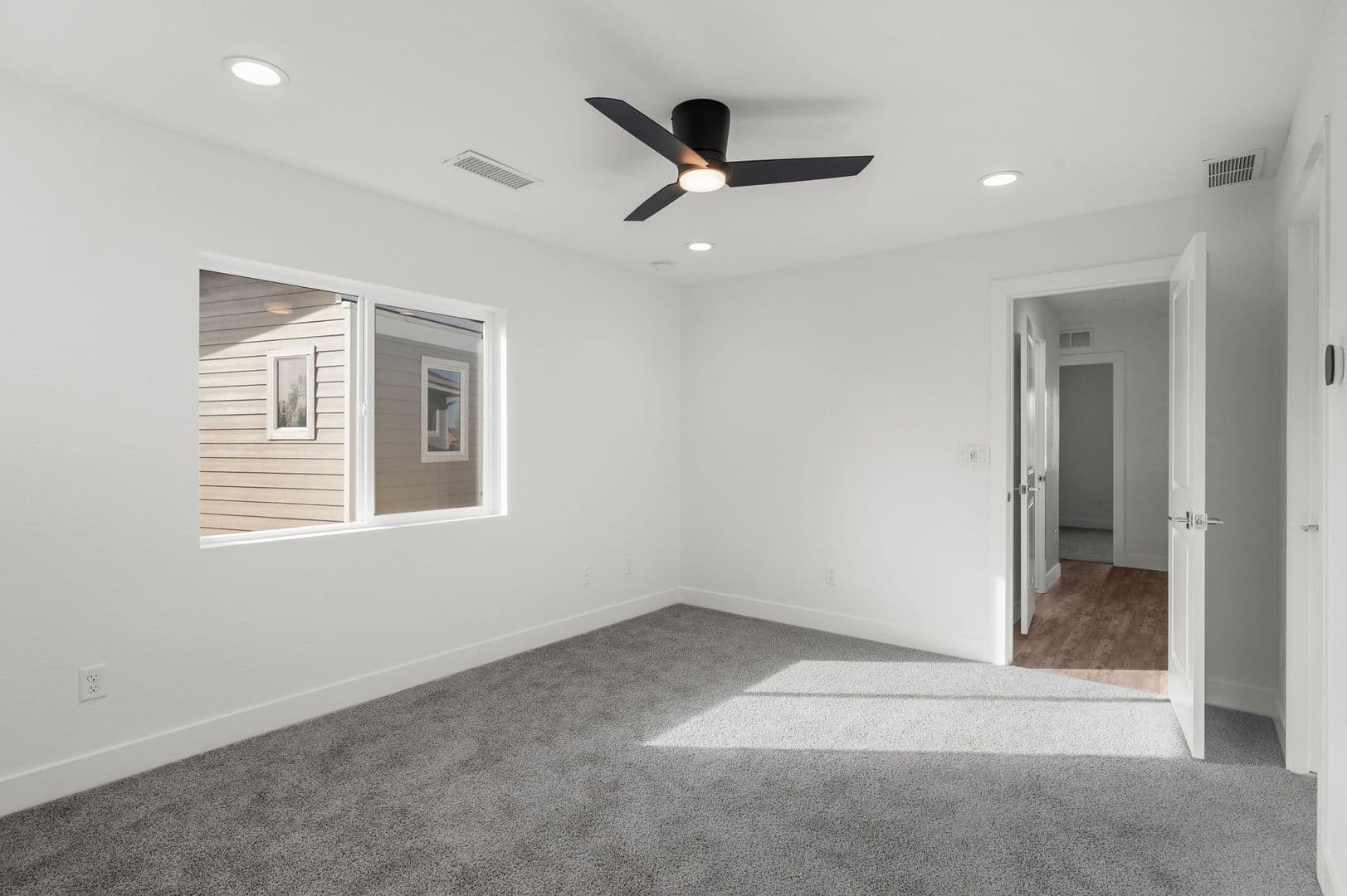 Denver House: 5282 Columbine Lane