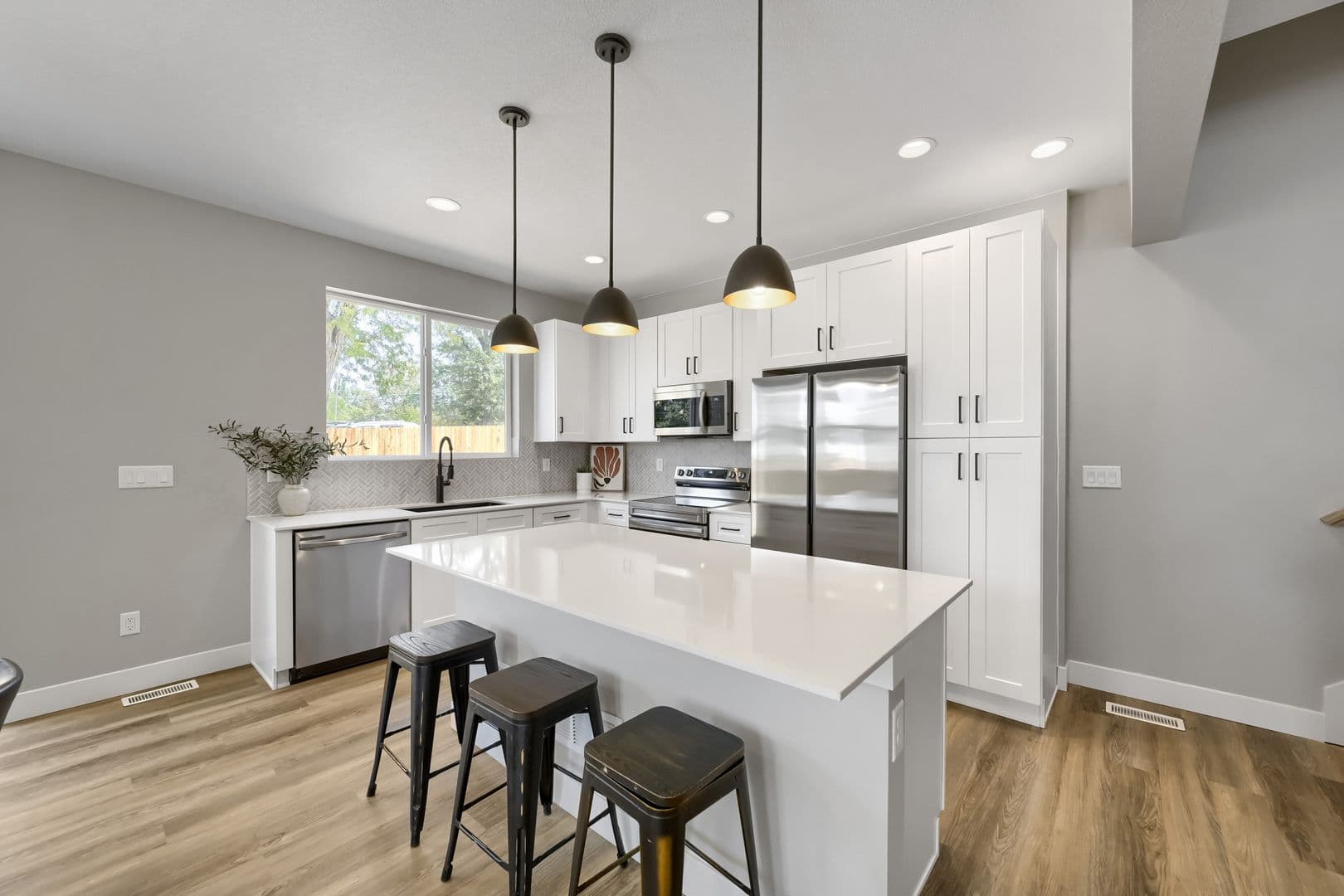 Denver Multiplex: 5512-5560 Clay Court