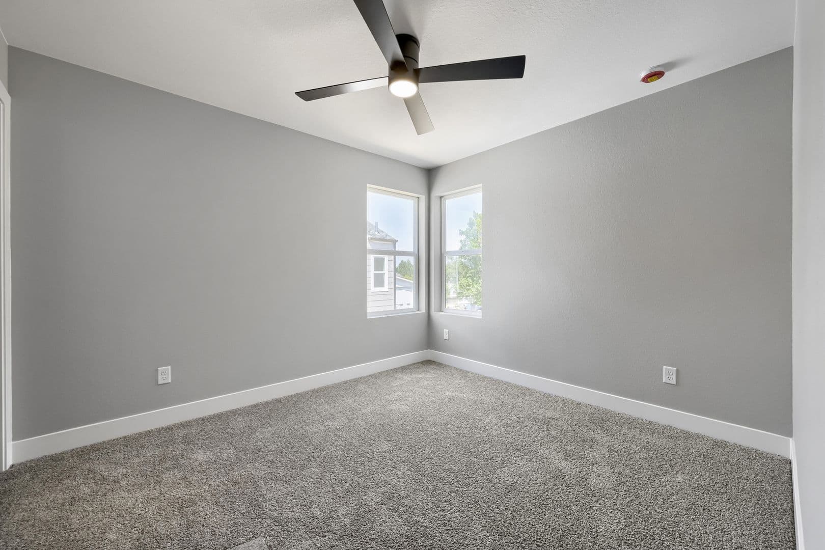 Denver Multiplex: 5512-5560 Clay Court
