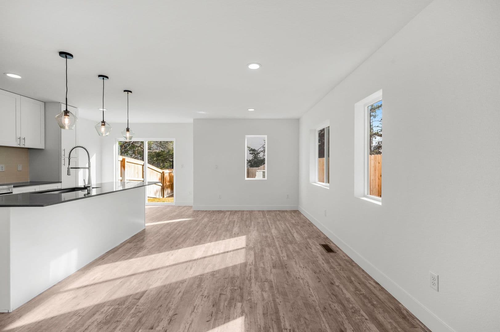 Denver House: 5282 Columbine Lane