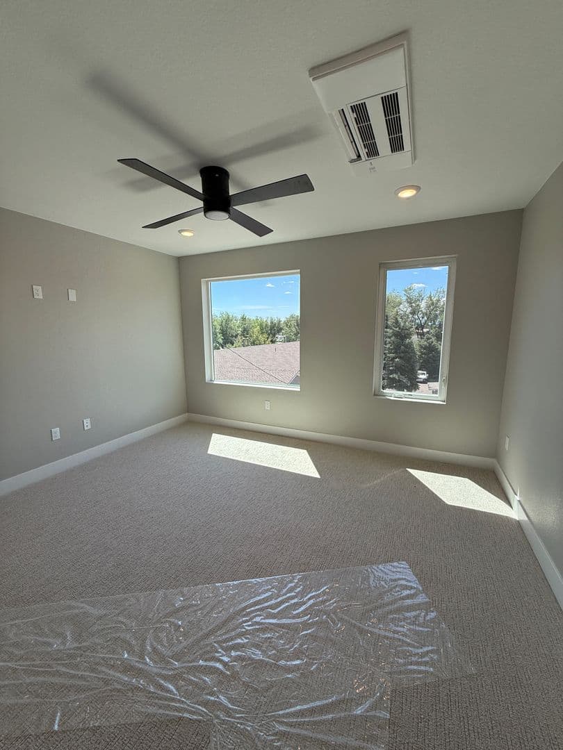 Lakewood Apartment: 1576-1590 Kendall St
