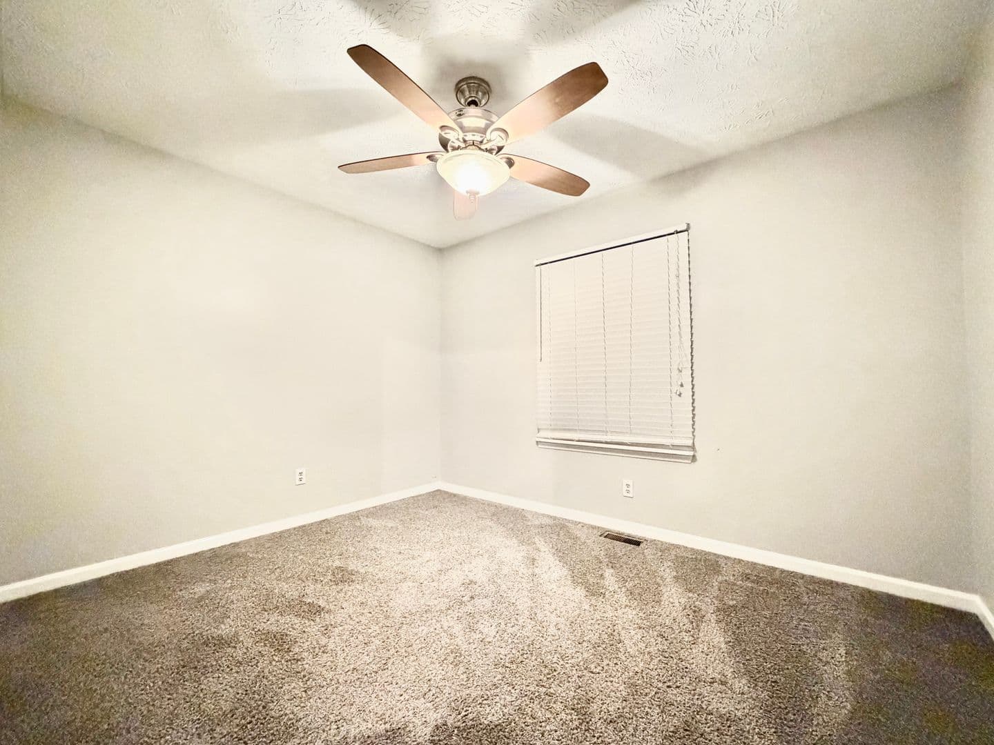 Raleigh House: 3109 Henslowe Drive,