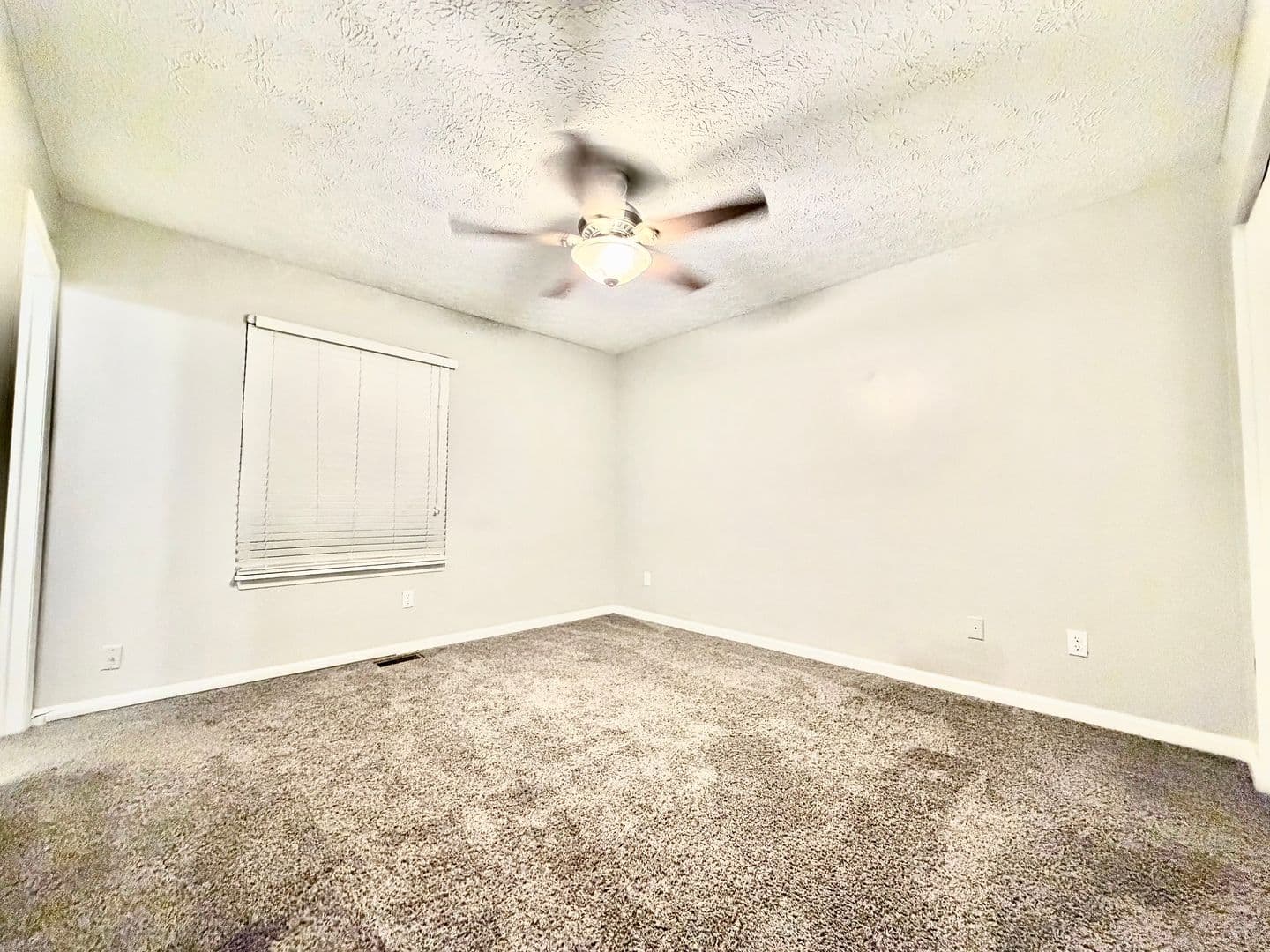 Raleigh House: 3109 Henslowe Drive,