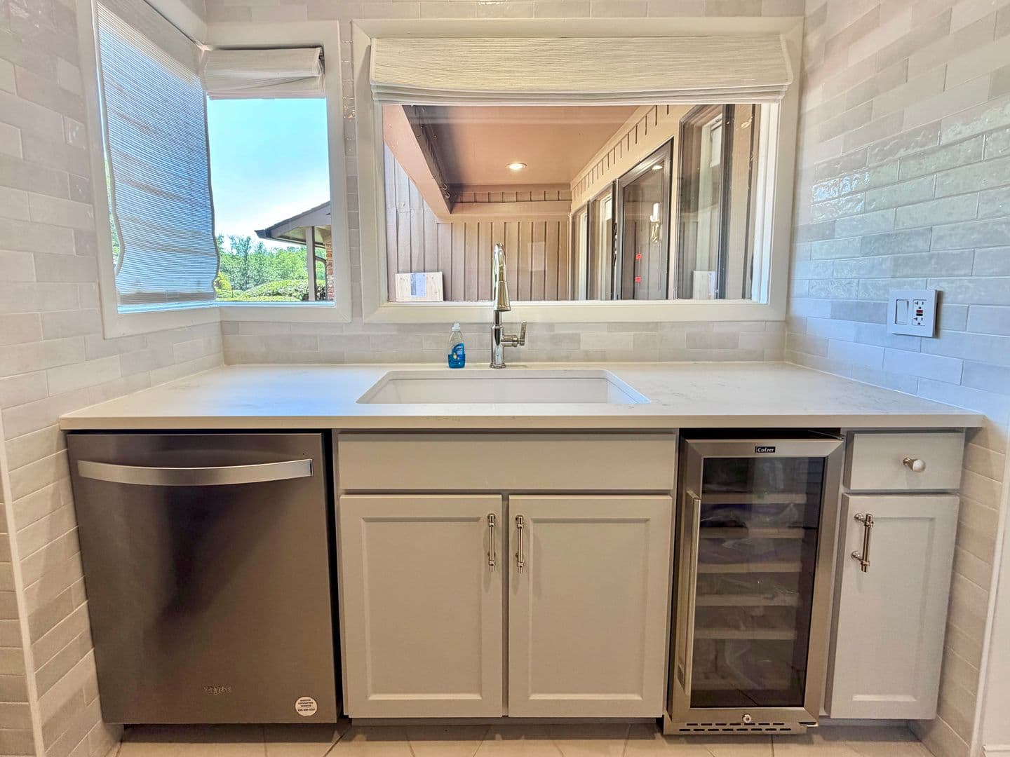 Chapel Hill Apartment: 907 Oak Tree Dr.