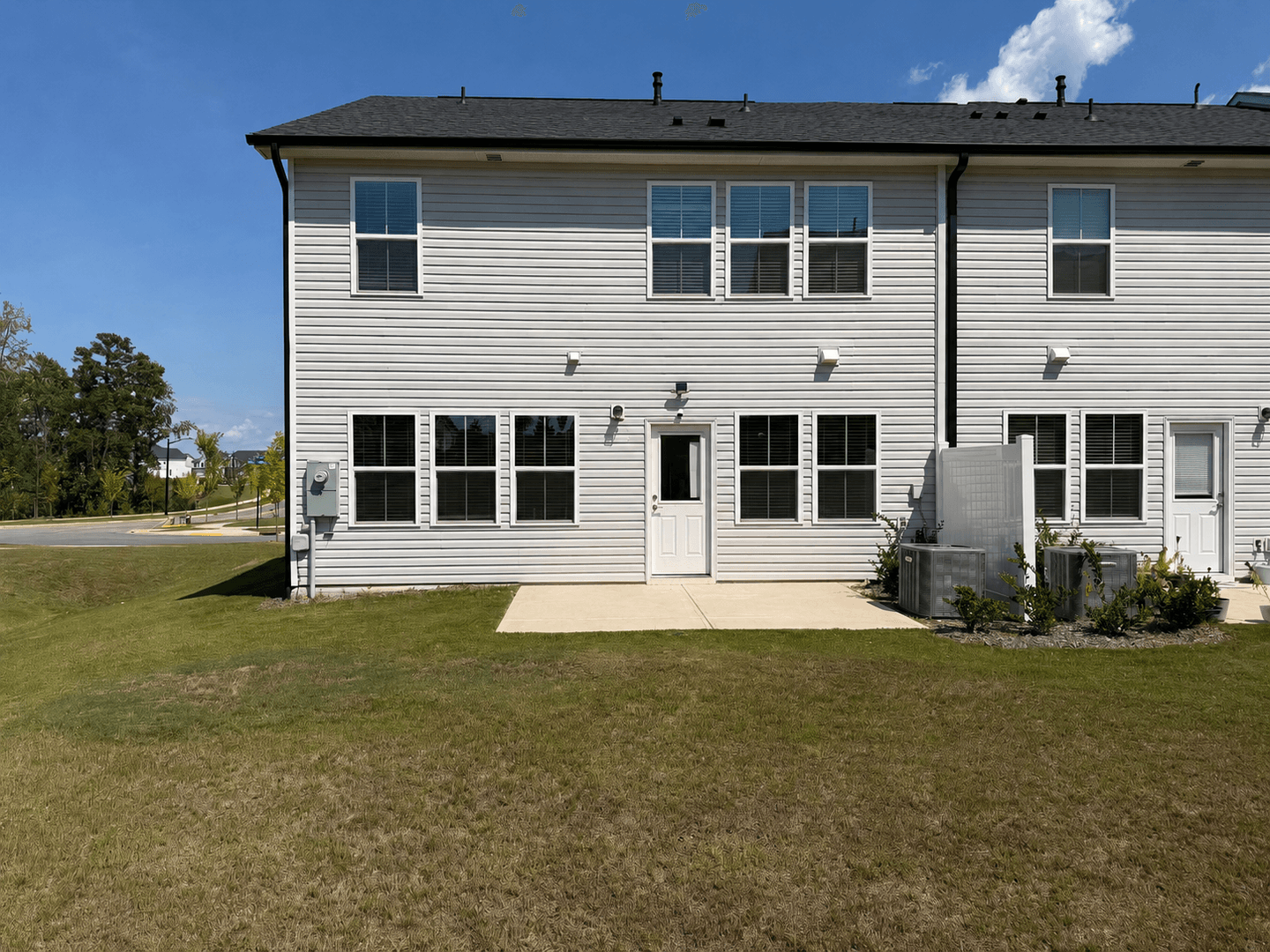Durham Townhome: 2123 Sun Vibes Way