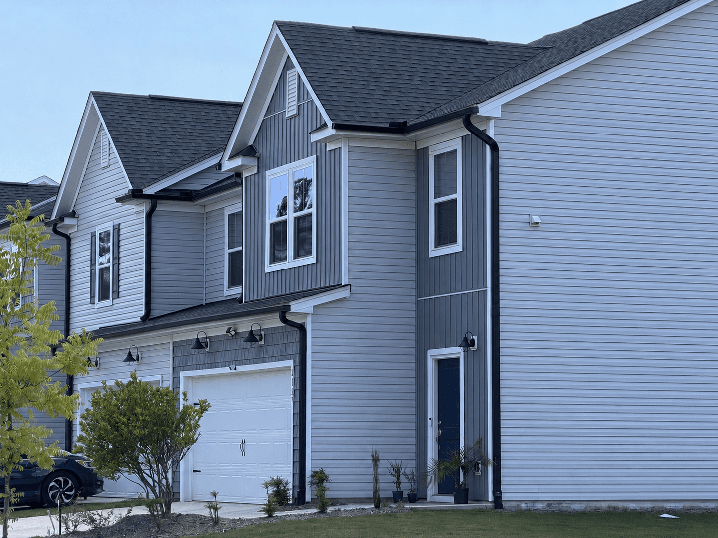 Durham Townhome: 2123 Sun Vibes Way