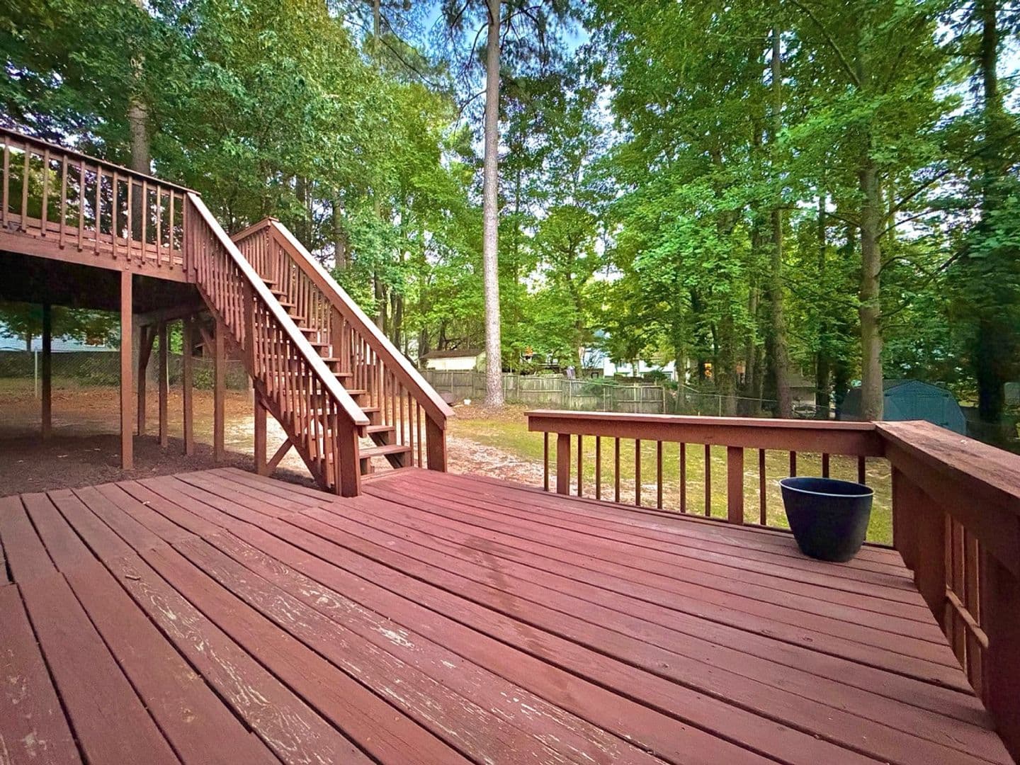 Raleigh House: 3109 Henslowe Drive,