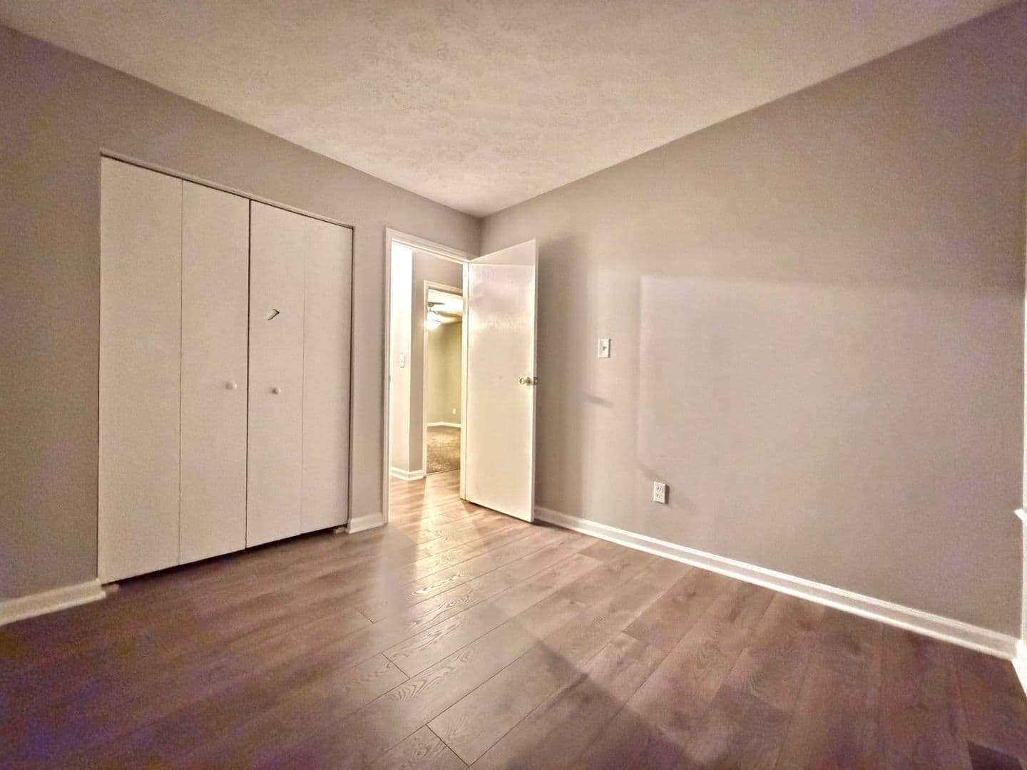 Raleigh House: 3109 Henslowe Drive,