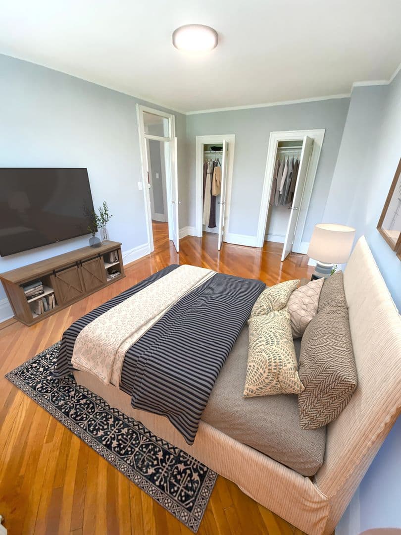 Nutley Apartment: 304 Hillside Ave