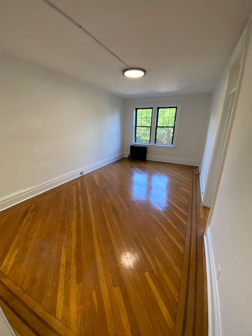 Nutley Apartment: 304 Hillside Ave