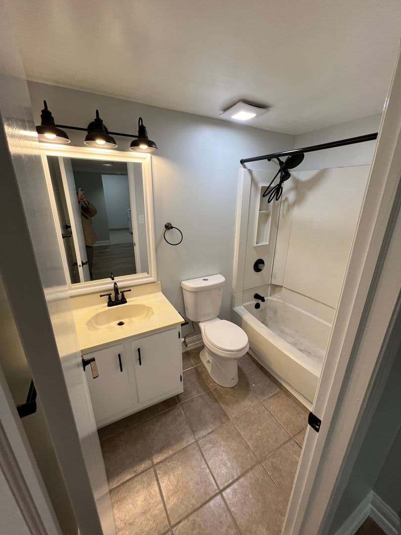 Easton Apartment: 109 N 3rd St