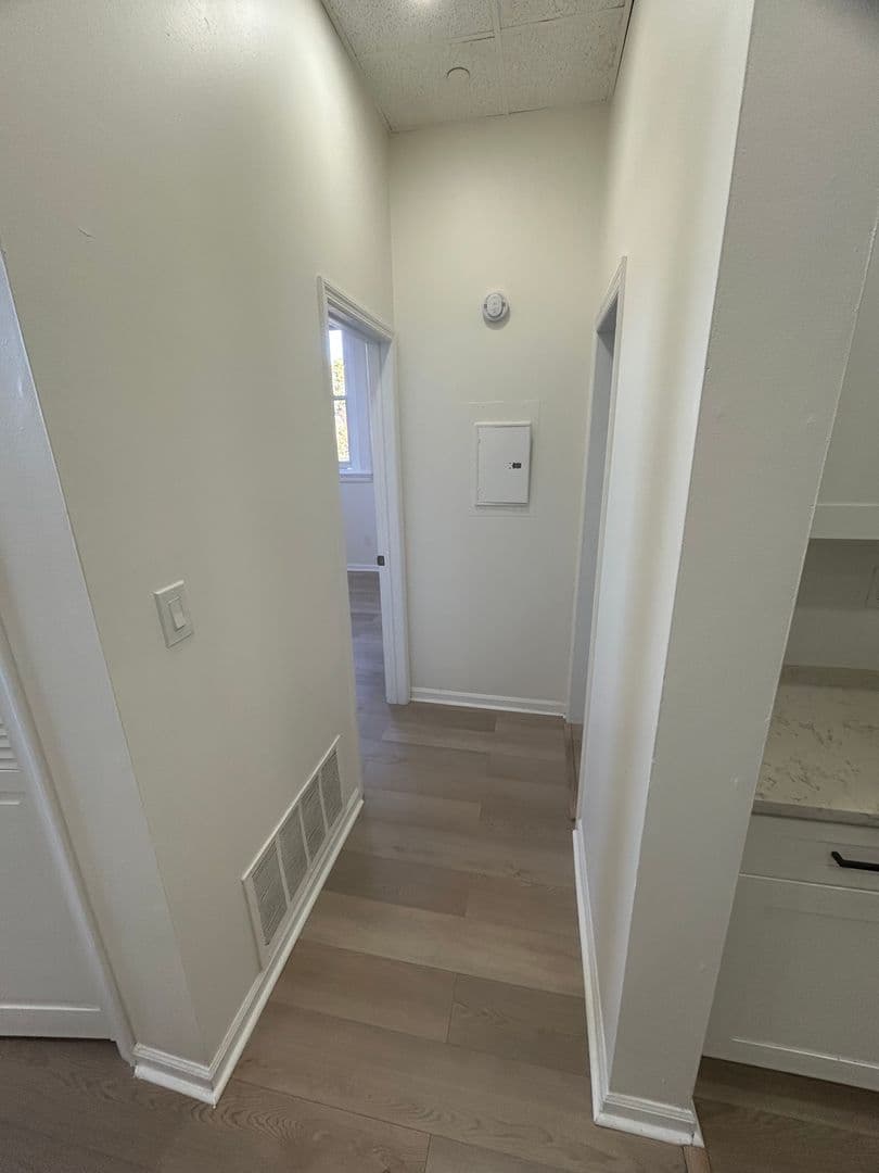 Bound Brook Apartment: 110 Hamilton St