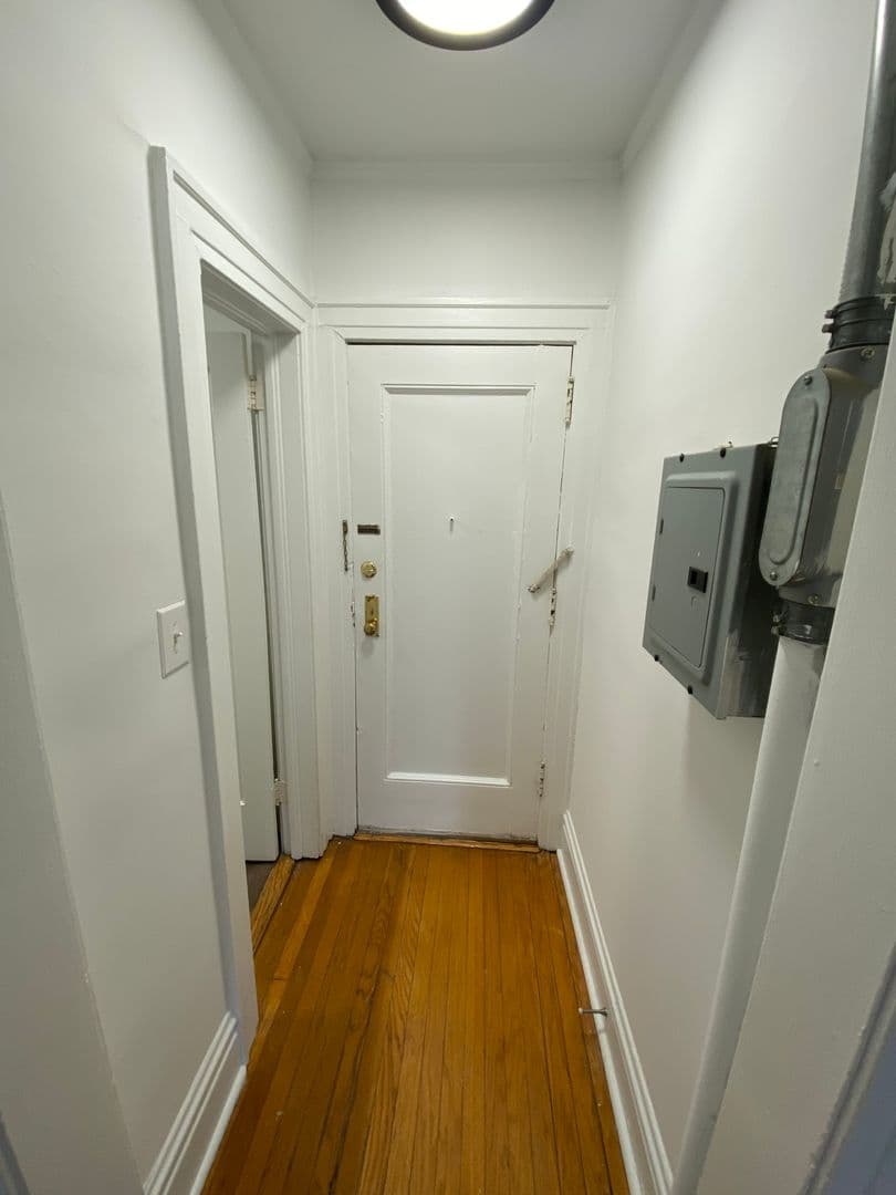 Nutley Apartment: 304 Hillside Ave