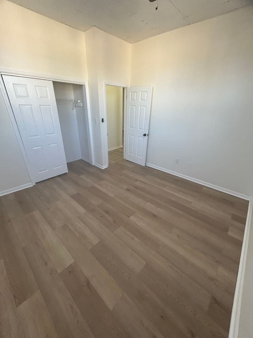Bound Brook Apartment: 110 Hamilton St