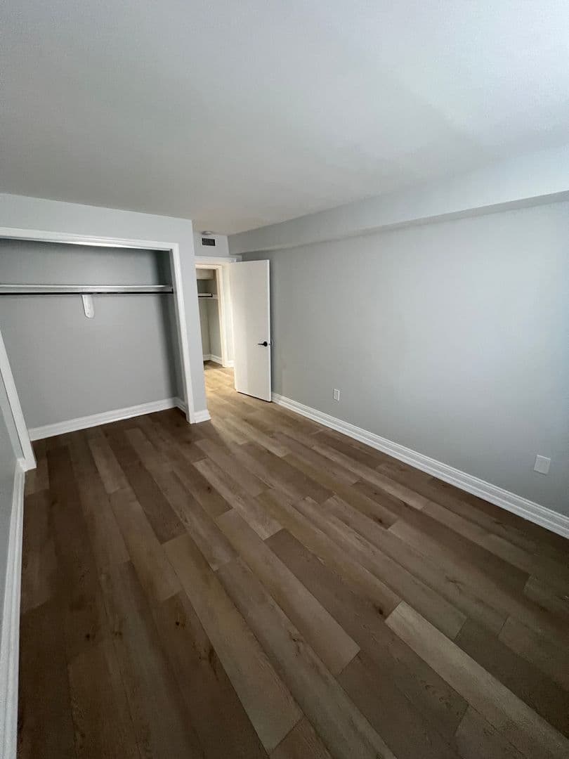 Easton Apartment: 109 N 3rd St