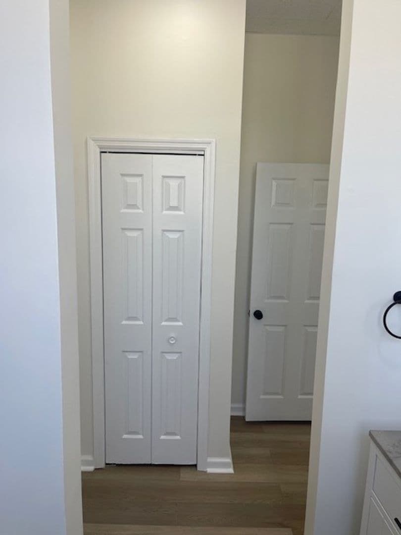 Bound Brook Apartment: 110 Hamilton St