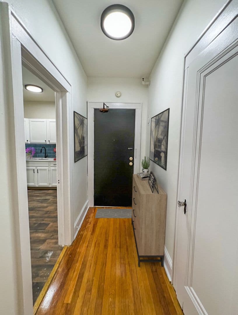 Rutherford Apartment: 154 Union Ave