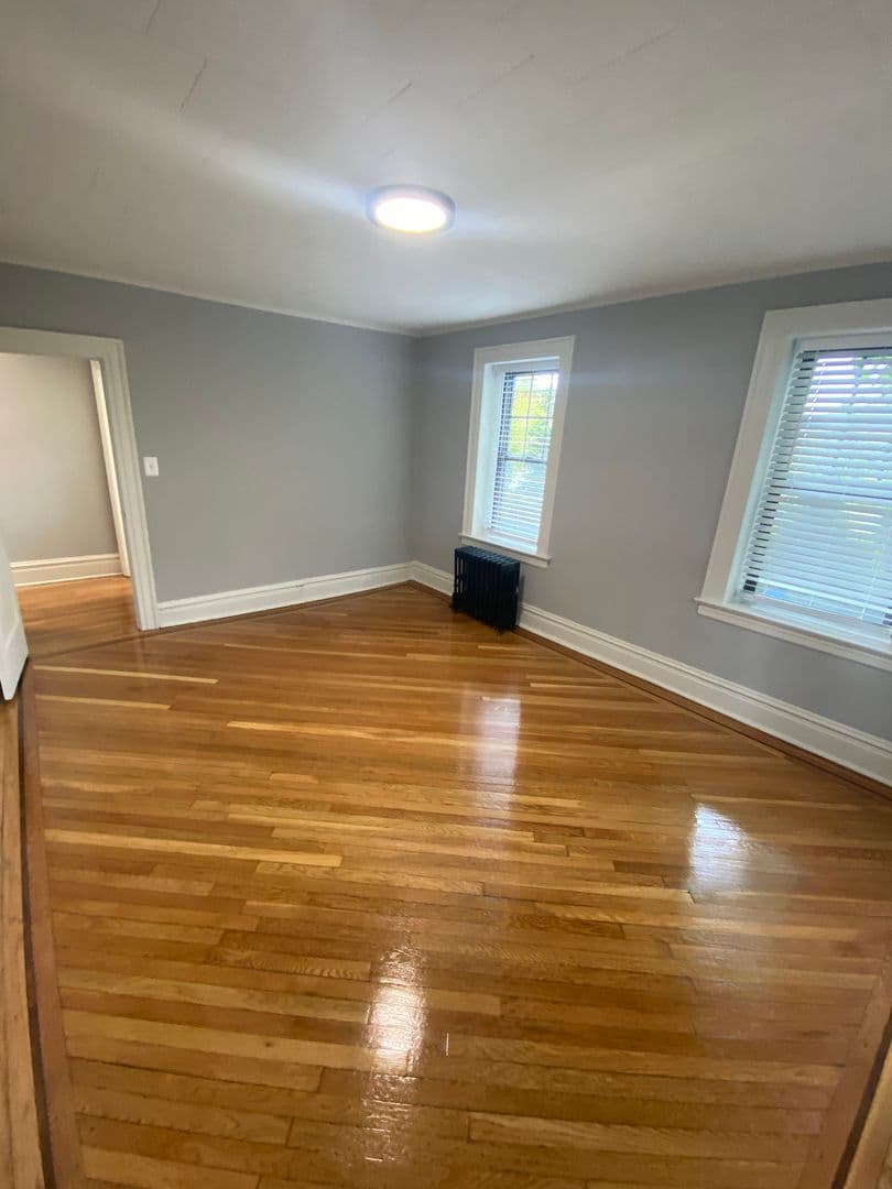 Nutley Apartment: 304 Hillside Ave