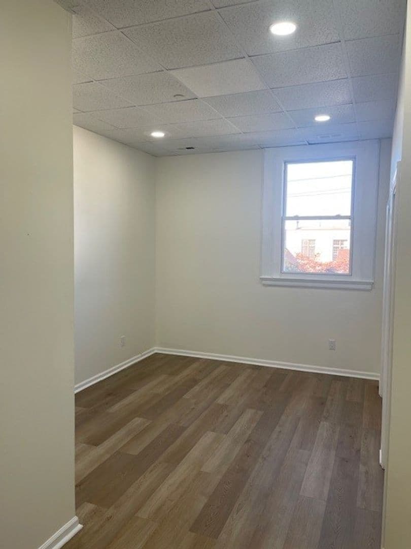 Bound Brook Apartment: 110 Hamilton St