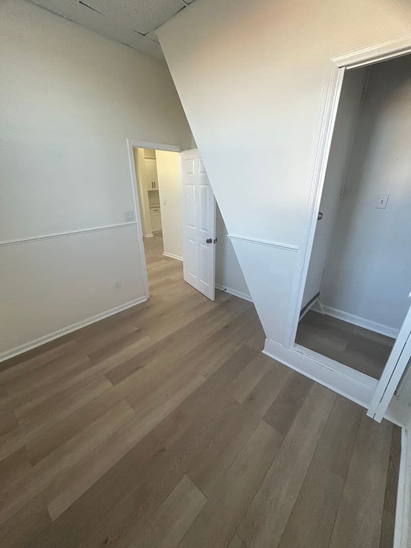 Bound Brook Apartment: 110 Hamilton St