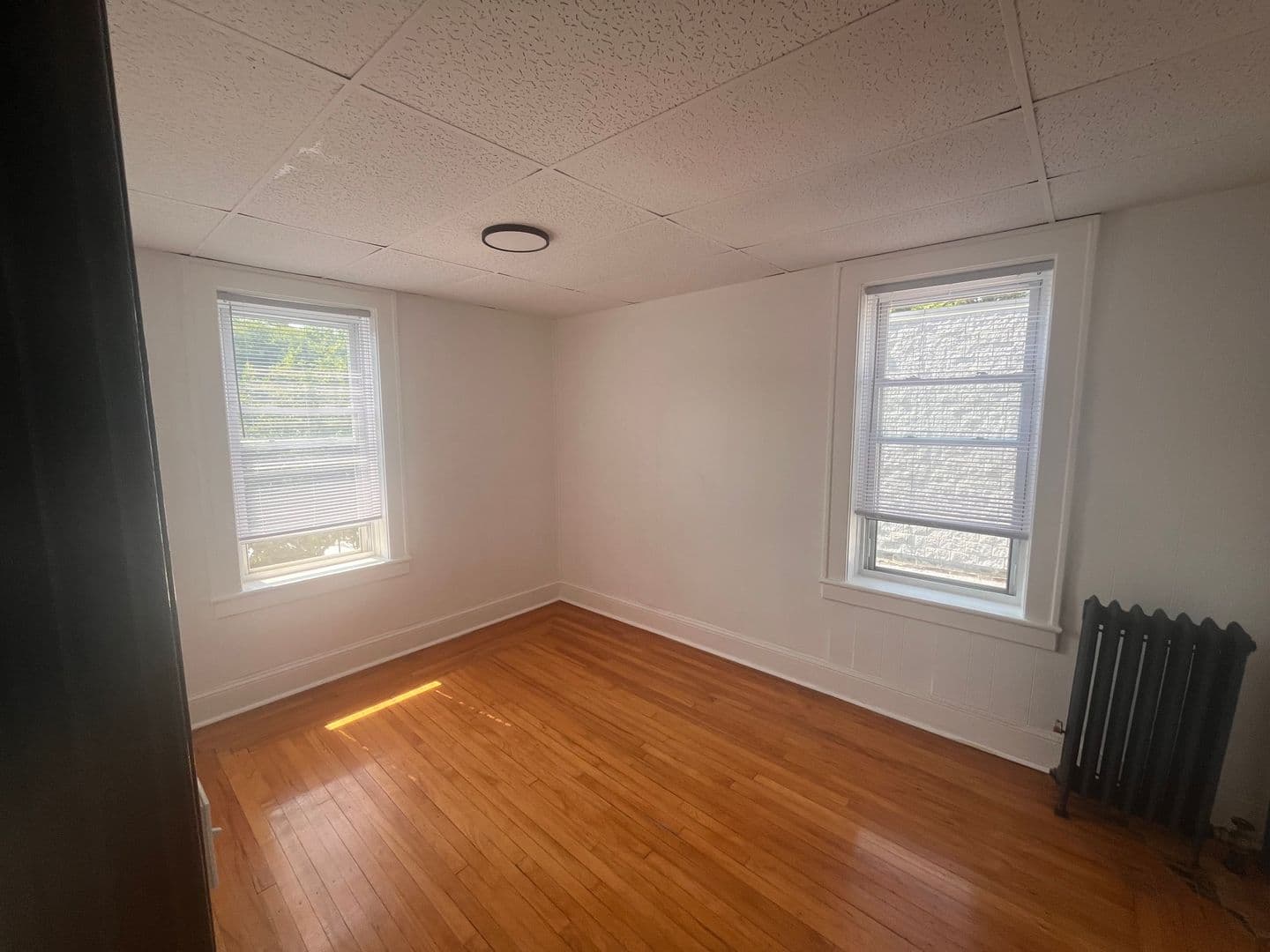 Leonia Apartment: 300 Elm Pl