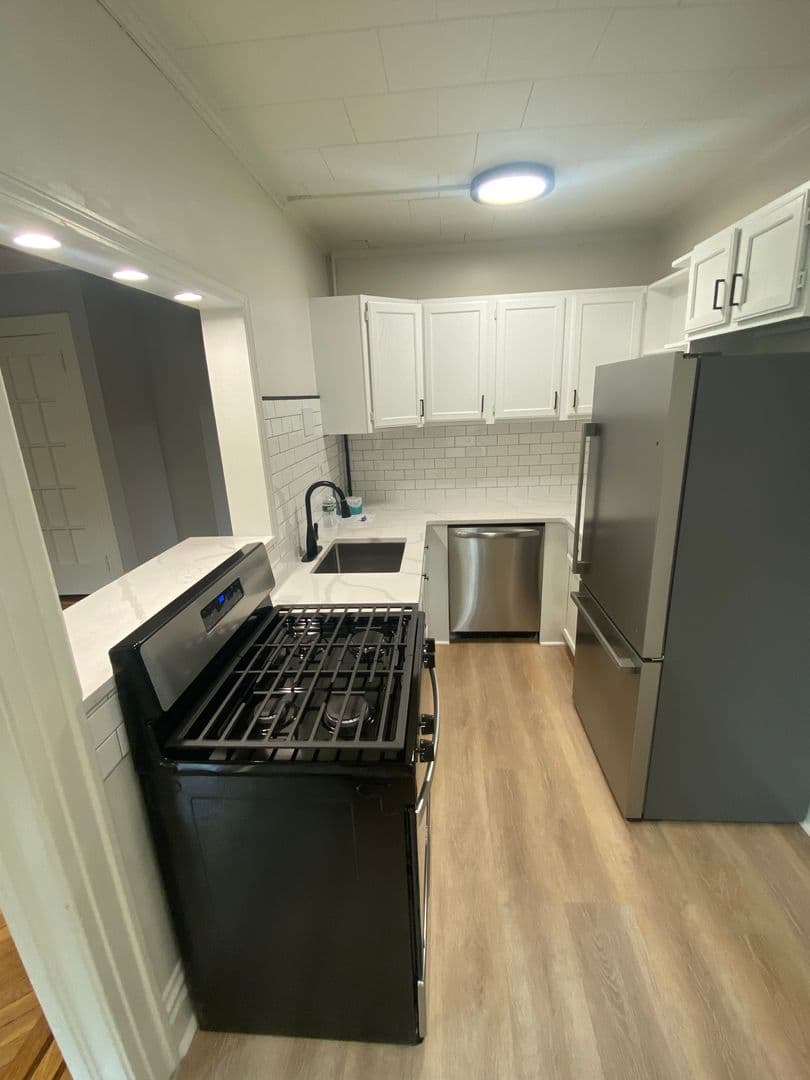 Nutley Apartment: 304 Hillside Ave