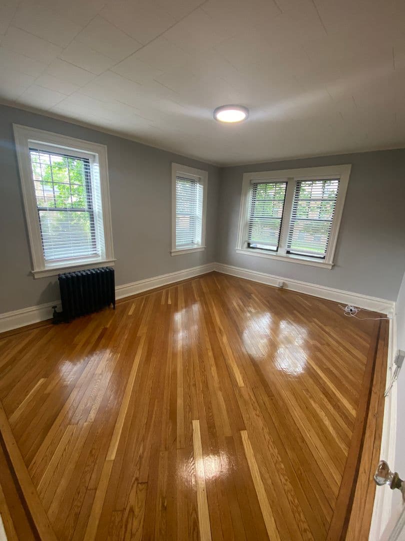 Nutley Apartment: 304 Hillside Ave