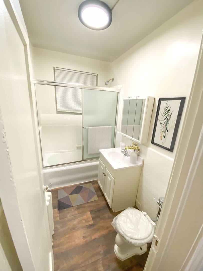 Nutley Apartment: 304 Hillside Ave