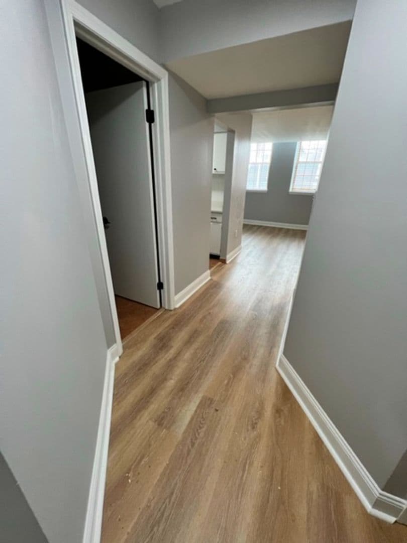 Easton Apartment: 109 N 3rd St