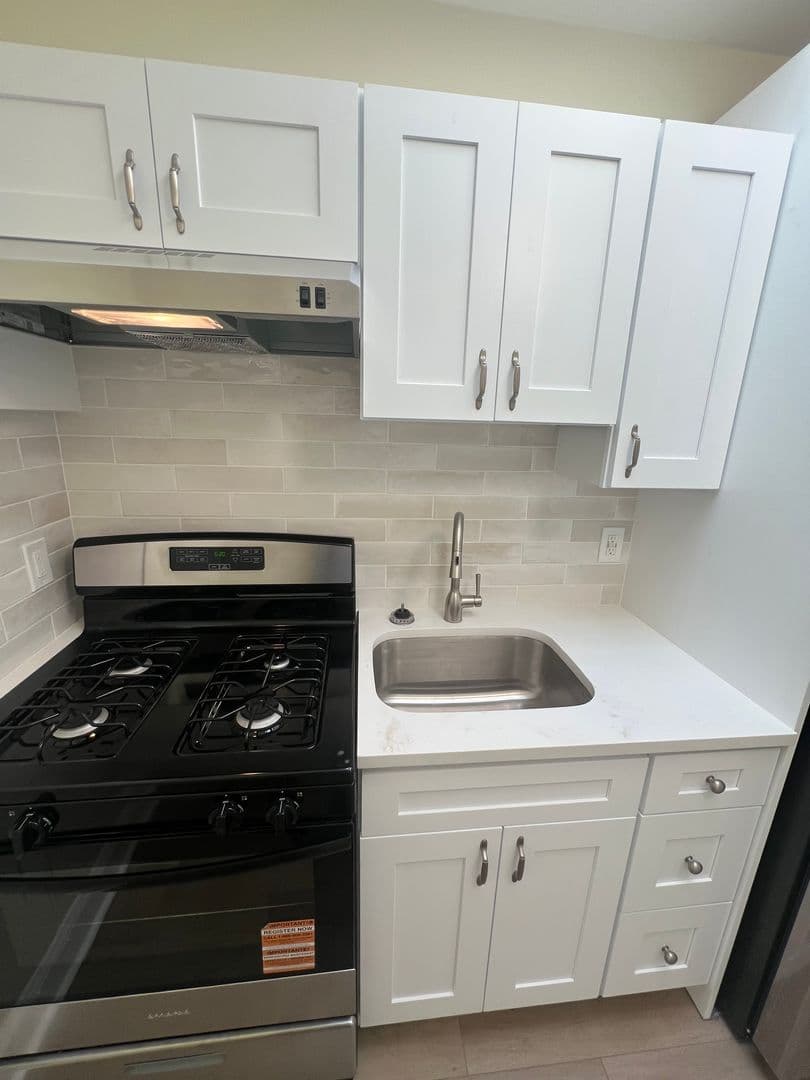 Easton Apartment: 77-83 N 4th St