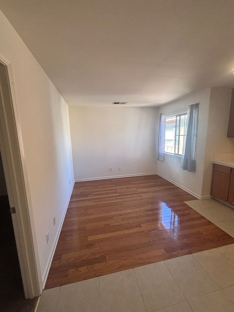 Santa Rosa House: 2221 Versailles St