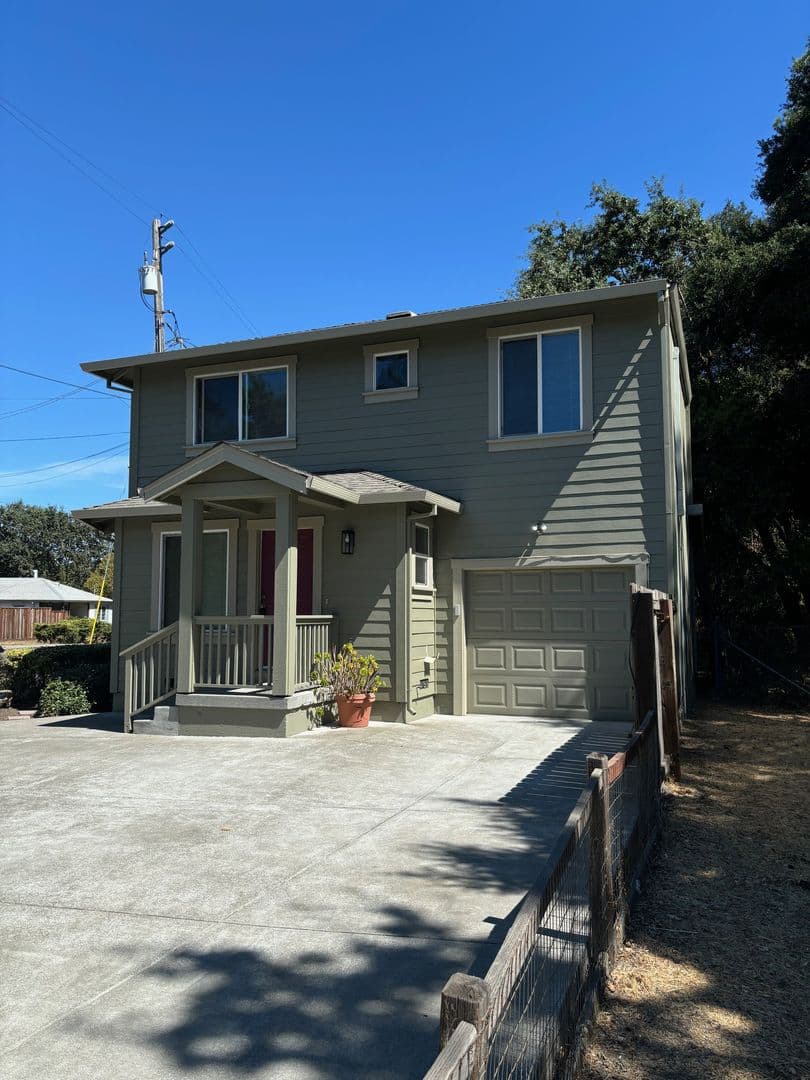 Santa Rosa House: 1732 Mt. Olive Drive