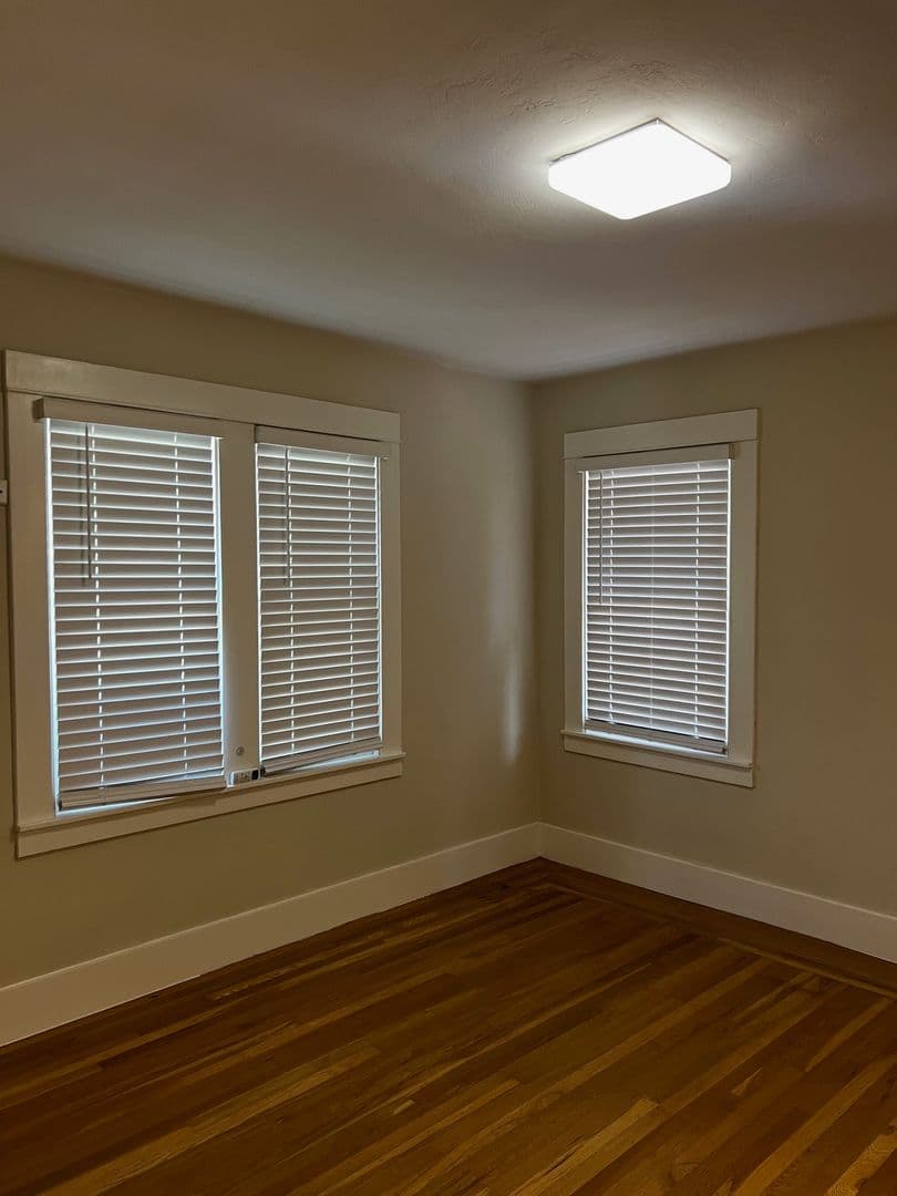 Santa Rosa House: 814 St Helena Avenue