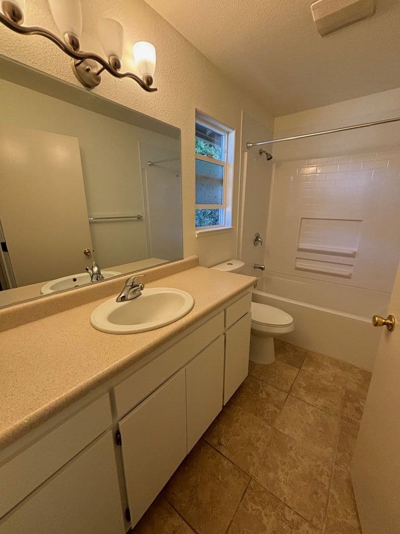 Santa Rosa House: 1732 Mt. Olive Drive