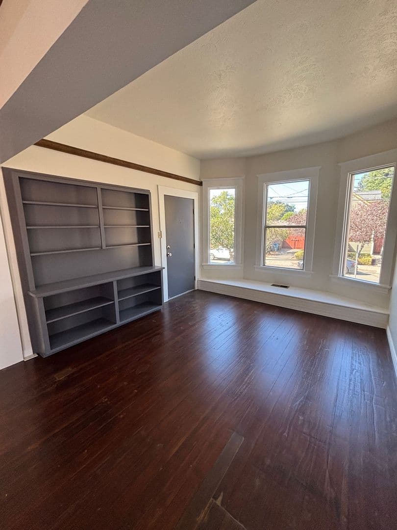 Santa Rosa Apartment: 720 Beaver Street