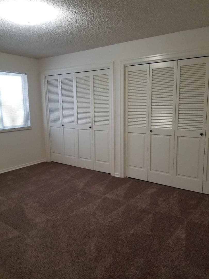 Lakewood Apartment: 6114 112th St SW